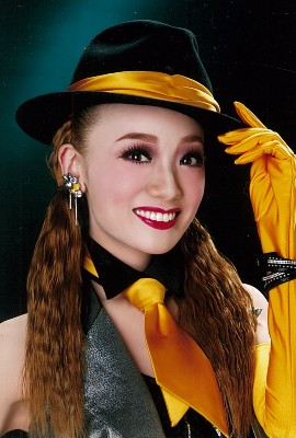 Nonoka Himari Onstage