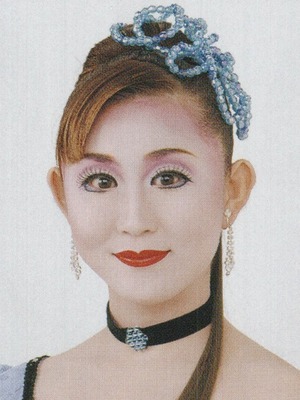 Yuumi Yashio ON