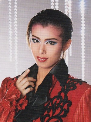 Maki Izumi ON